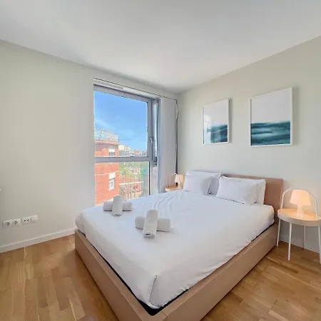 Stay U-Nique Apartments Dega Bahi Barcelona Buitenkant foto